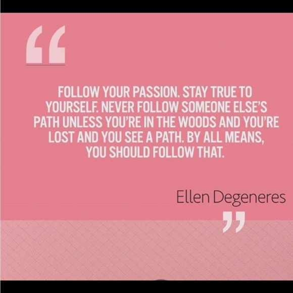 154. Vince Camuto Surplice Wrap Blouse in New Ivory - Picture 14 of 14